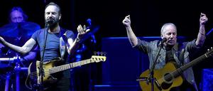 Sting und Paul Simon bei ihrem Berliner Auftritt.