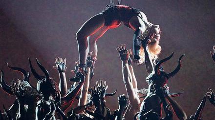 Klassikerehren. Madonna während ihres Auftritts bei der Grammy-Verleihung.
