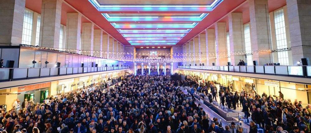 Letzter Abflug, Tempelhof. Die Modemesse fand in den vergangenen Jahren im einstigen Flughafen statt.