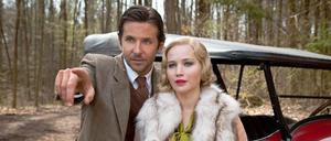 George (Bradley Cooper) und Serena (Jennifer Lawrence).