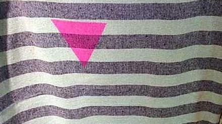 Erinnert dieses Design der Kette Urban Outfitters an die Kleidung von KZ-Häftlingen?