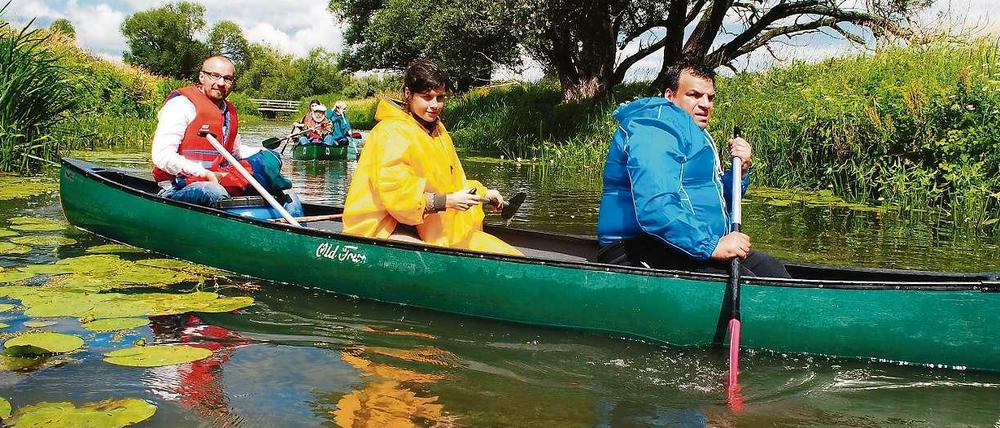 In einer ländlichen Region zu leben wie in der Uckermark (im Bild der Nationalpark Unteres Odertal bei Schwedt) hat seine Vorzüge. Doch an der Infrastruktur hapert es oft. Das Kanu ist da nicht unbedingt eine Lösung.