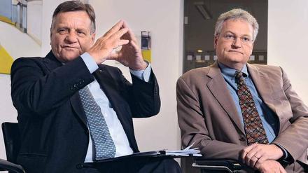Die Führungsetage des BER: Geschäftsführer Hartmut Mehdorn (l.) und Technikchef Jörg Marks.