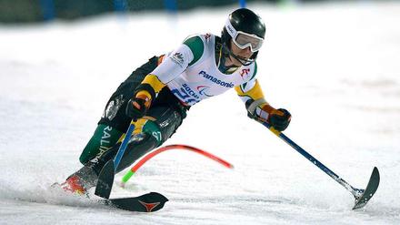 Rasant Richtung Ziel: Der Australier Toby Kane beim Slalom-Wettbewerb der Paralympischen Winterspiele in Sochi 2014.