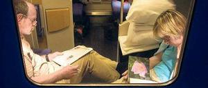 Blick in einen Nachtwagen der Deutschen Bahn.