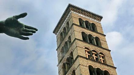 Schön hier. Aber leider ziemlich marode. Der bauliche Zustand der Friedenskirche Sanssouci ist alarmierend. 