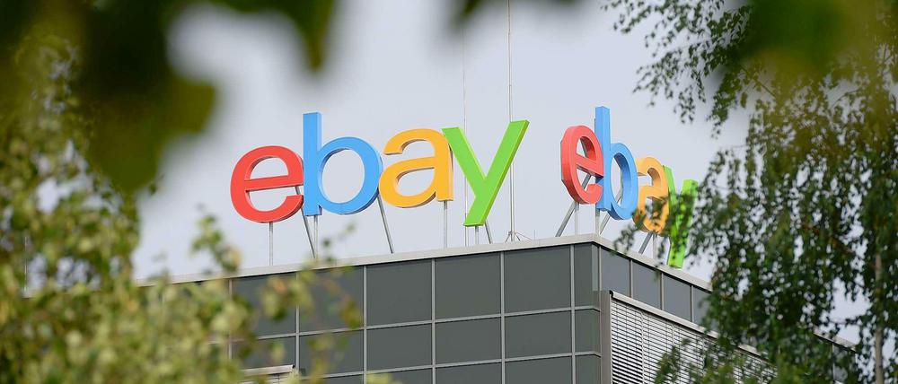 Onlinekaufhaus. Der Handel im Internet und in stationären Geschäften wächst nach Einschätzung von Ebay immer stärker zusammen.