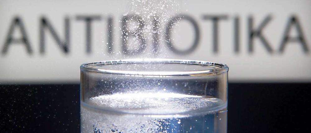 Der häufige Gebrauch von Antibiotika birgt Risiken. 