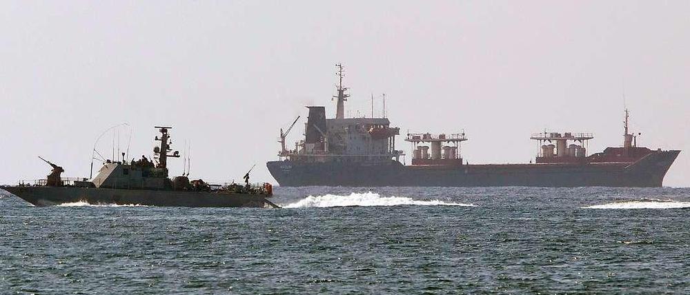 Ein israelisches Kriegsschiff im südisraelischen Hafen von Ashdod.