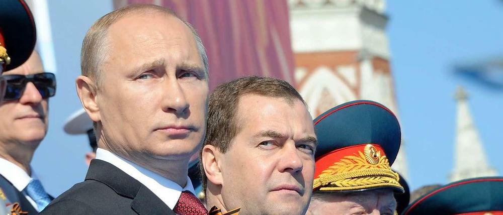 Putin bei der Militärparade in Moskau am Vormittag. 