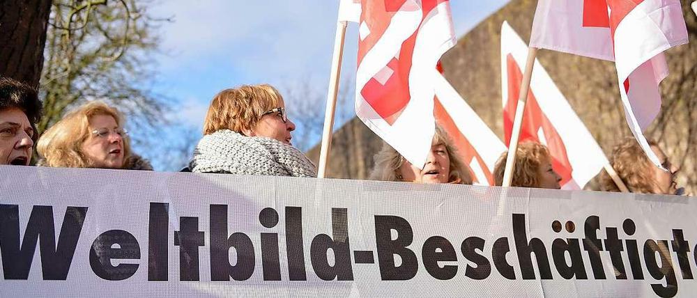 Viele der Weltbild-Beschäftigten bangen um ihre Jobs.