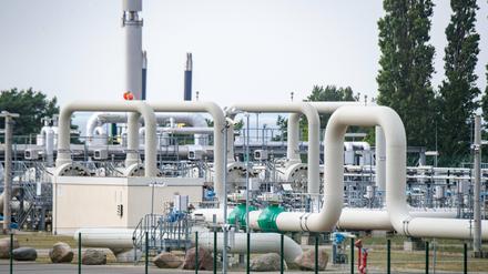 Rohrsysteme und Absperrvorrichtungen in der Gasempfangsstation der Ostseepipeline Nord Stream 1.