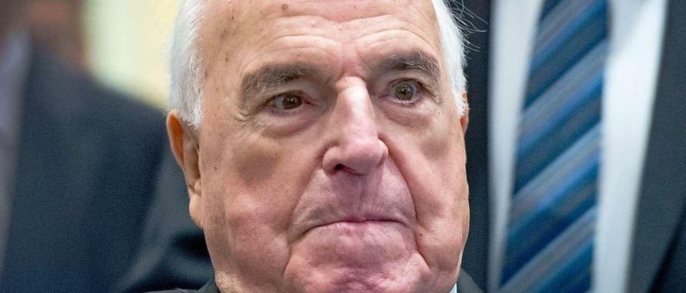 Helmut Kohl ist empört. Seinem Ex-Biografen wirft er Vertrauensbruch vor.