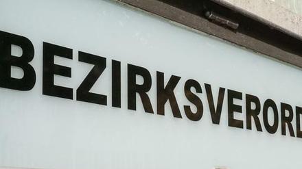 Heftige Haushaltsdebatte um Milieuschutz in Steglitz-Zehlendorf.