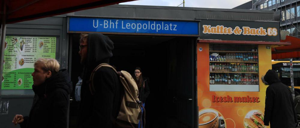 U-Bahn-Eingang am Leopoldplatz in Berlin-Wedding.