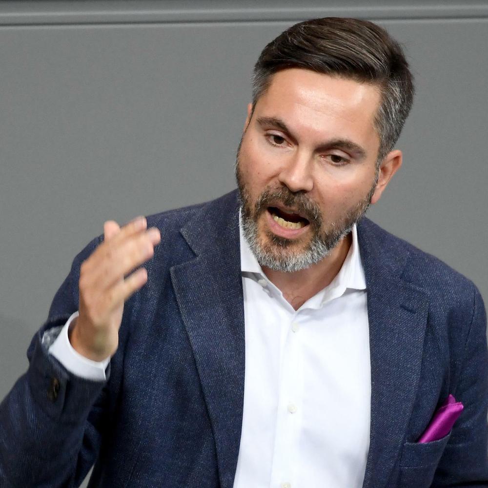 Pussy Teasing porno filmining videosini tomosha qiling