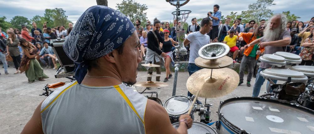 Lauter Musik. Anwohner finden es bisweilen zu lärmig im Mauerpark.