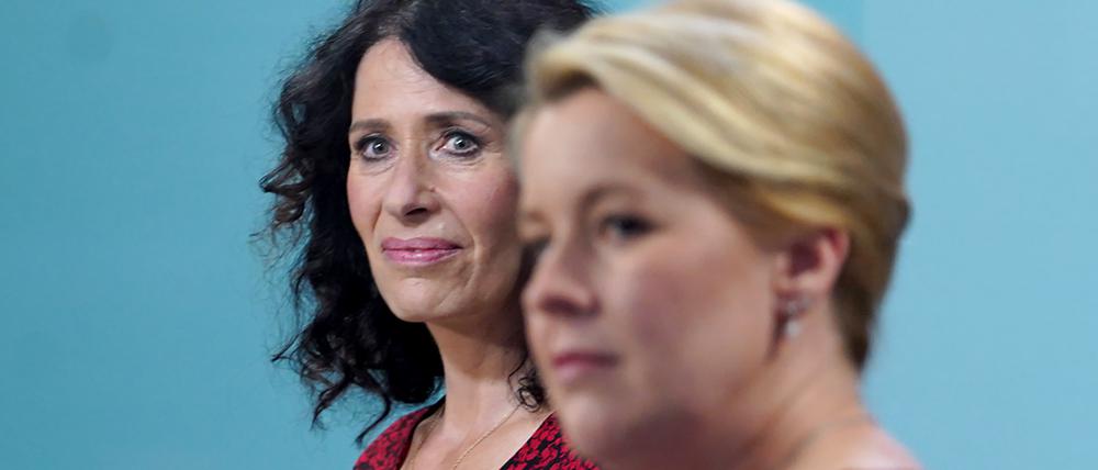 Skeptisch beäugt. Franziska Giffey (vorn) mit Bettina Jarasch, hier noch als Kontrahentinnen im Wahlkampf.
