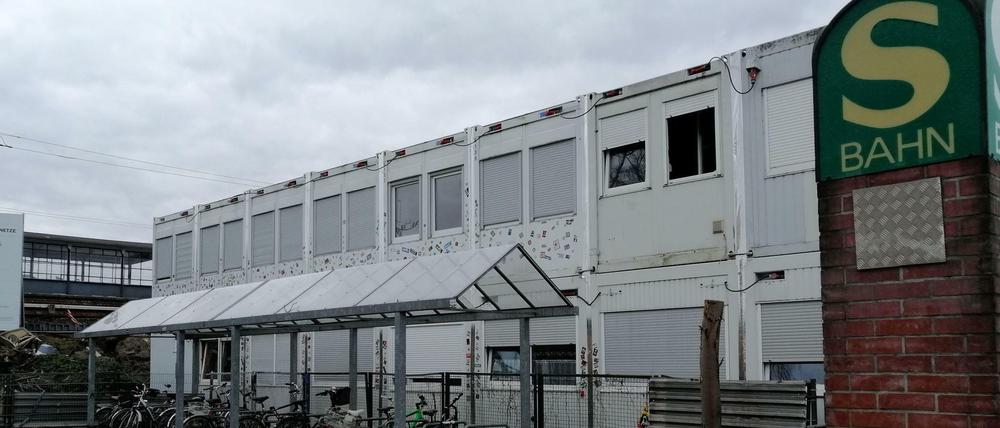 Containerblöcke am S-Bahnhof Grünau.