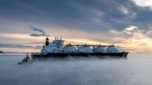 Flüssiggas-Tanker: Statt durch Pipelines soll der Brennstoff per Schiff nach Deutschland kommen.