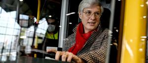 Nicht mehr lange am Lenkrad der BVG: die Vorstandsvorsitzende Eva Kreienkamp.