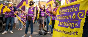 Mitglieder und Anhänger:innen der Initiative „Deutsche Wohnen und Co enteignen“ dürften den Zwischenbericht mit Freude lesen. 