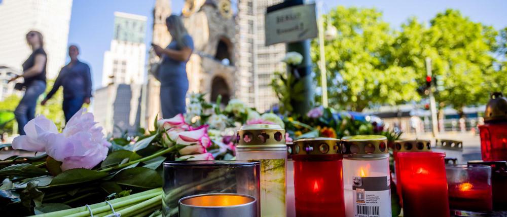 Tat im Wahn. Der Amokfahrer von der Tauentzienstraße soll an einer paranoiden Schizophrenie leiden. Er wurde in die Psychiatrie eingewiesen.
