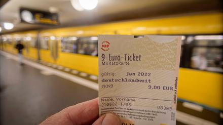 Mit dem Neun-Euro-Ticket kann man auch günstig durch Berlin fahren.