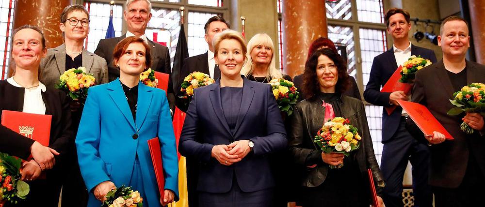 Der alte Berliner Senat beim Amtsantritt 2021: Was treiben die Senatsmitglieder heute?
