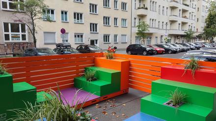 Alles so schön bunt hier. Die Parklets standen nicht lange in Prenzlauer Berg.