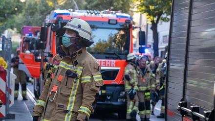 Feuerwehrkräfte im Einsatz. (Symbolbild) 