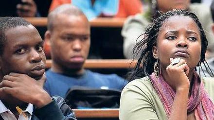 Mit Vorsprung. Die fünf besten afrikanischen Hochschulen liegen in Südafrika, doch andere holen auf. Das Foto zeigt Studierende an der Universität von Kapstadt.