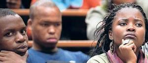 Mit Vorsprung. Die fünf besten afrikanischen Hochschulen liegen in Südafrika, doch andere holen auf. Das Foto zeigt Studierende an der Universität von Kapstadt.