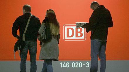 Zu teuer. Der Staatskonzern will dem Bericht zufolge im Fernverkehr drastisch sparen und die Kosten bis 2019 um 1,5 Milliarden Euro senken.