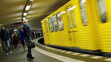 Eine Berliner U-Bahn.
