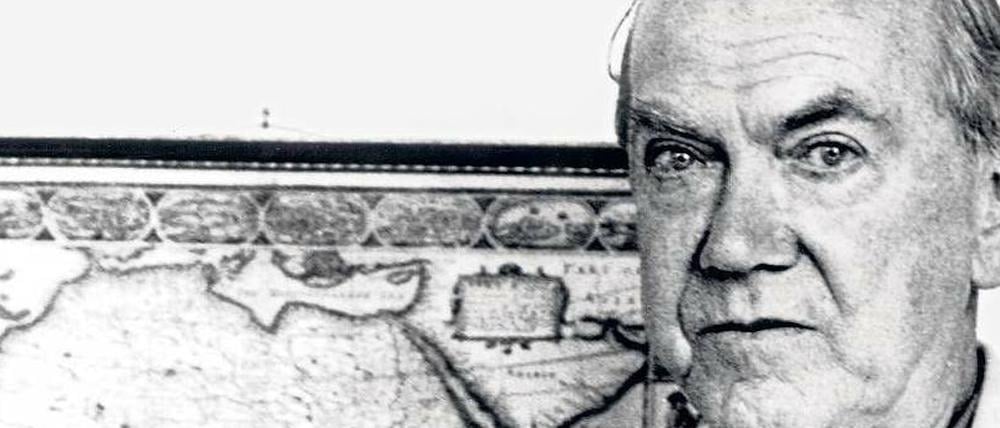 Herz aller Dinge. Graham Greene 1968 in Freetown, Sierra Leone. 