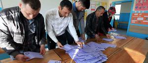 Jetzt wird ausgezählt: Die Wahllokale in der Türkei haben um 17 Uhr geschlossen.