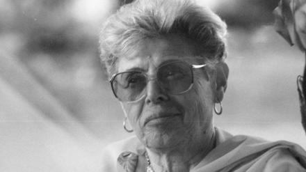 Lea Waks (1929-2015)