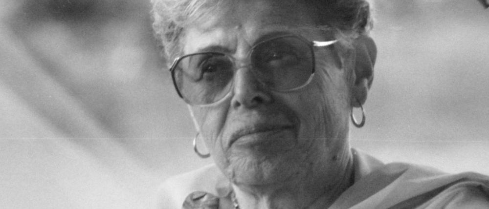 Lea Waks (1929-2015)