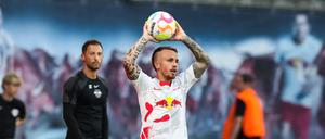 Einer geht noch weg? Womöglich wird Leipzigs Trainer Tedesco (l.) bald auf Angelino verzichten.