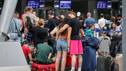 Bald erst nach dem Flug zahlen? Die vielen gestrichenen Verbindungen könnten dazu führen. 