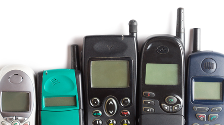 Sogenannte Dumbphones sind im Trend.