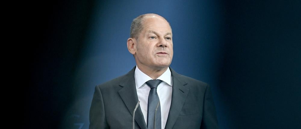 Unangenehme Fragen. „Das wird Scholz’ Kanzlerschaft überschatten“, sagt etwa der Publizist Oliver Schröm.  