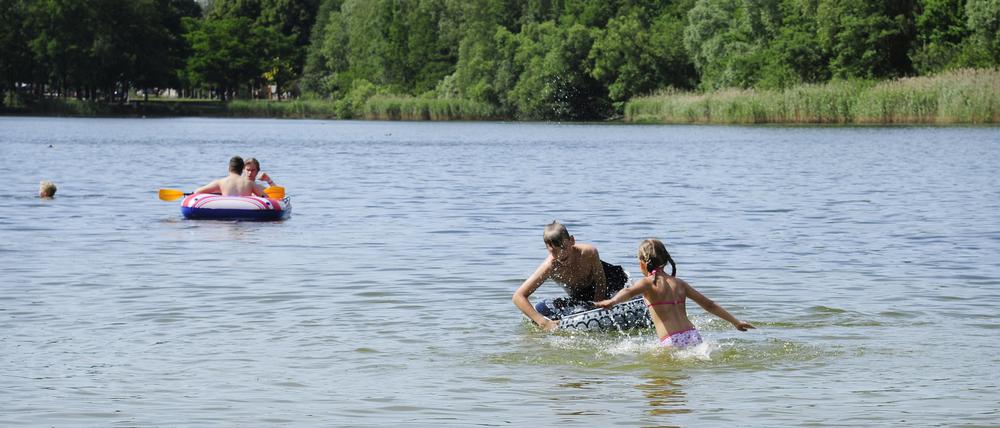Der Badestrand am Neuen See in der Humboldtallee in Falkensee.