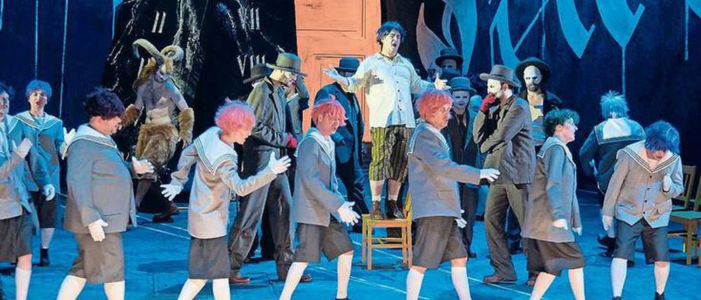 Volks-Tanz. Szene aus den „Meistersingern“ in Posen.