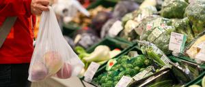 Einkaufen im Supermarkt wird weniger teuer