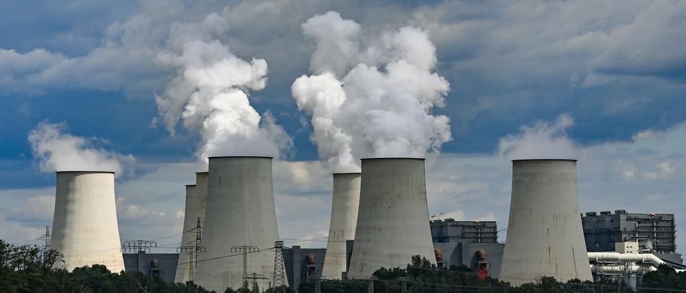 Das Braunkohlekraftwerk Jänschwalde in Brandenburg.