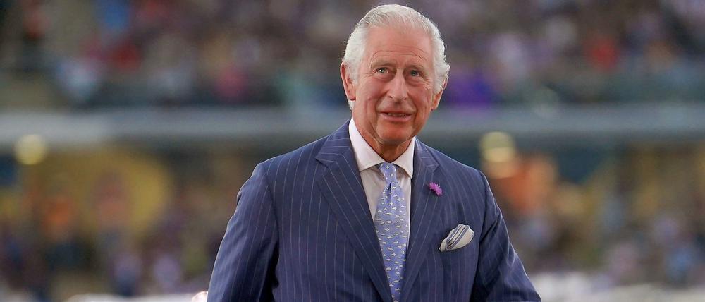 Der Thronfolger von Großbritannien kommt zur Eröffnungsfeier der Commonwealth Games im Alexander-Stadion.