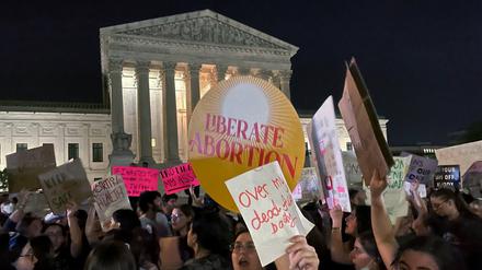 Proteste vor dem Supreme Court.