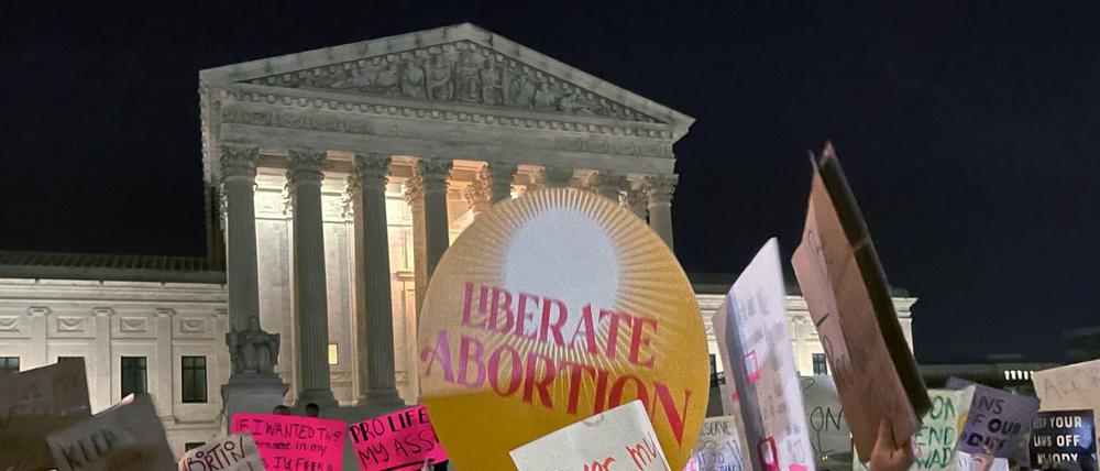 Proteste vor dem Supreme Court.